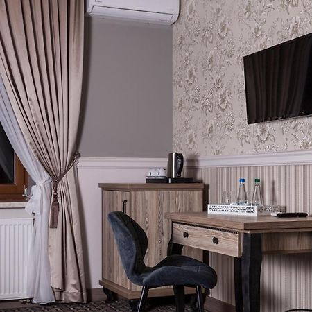Apartamenty Willa W Dolinie Тарнув Экстерьер фото
